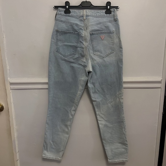 Guess Button Fly 90s Skinny Jeans in Light Wash - Size 27 - Picture 2 of 9